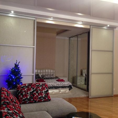 Virmenska Apartment Λβιβ Εξωτερικό φωτογραφία